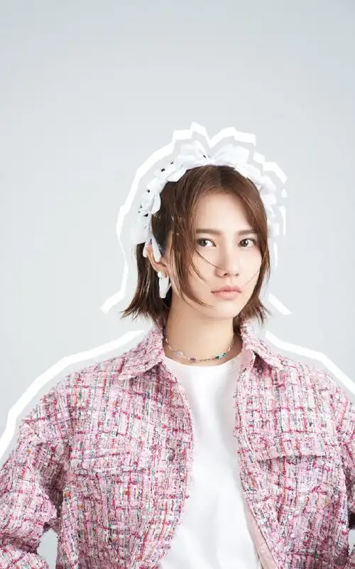 姜珮瑶时尚摩登写真大片