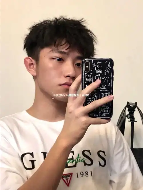 碎盖羊毛卷_发型_碎盖_羊毛卷_韩式发型_方脸发型_中长发_夏天去哪玩