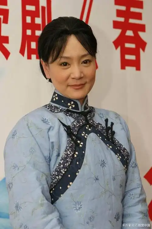 刘雪华变老了!网友曝光视频大变样,原来她经历了这些悲惨事情