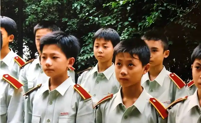 杨洋的中专学历藏不住了,怪不得脑袋空空_专业_考生_文化课