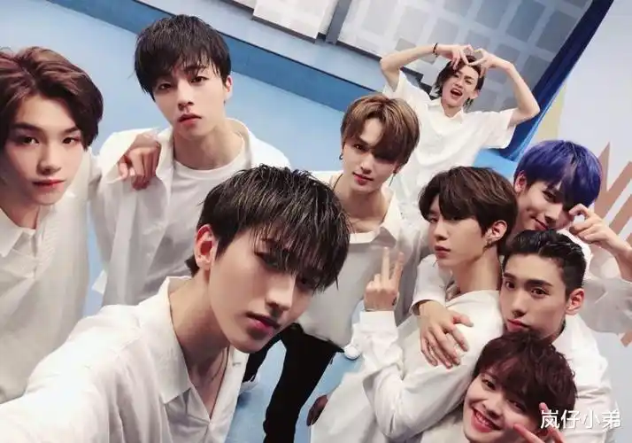 《青2》合约遭到泄露,成团时间一年半,面对选手退团的办法太绝了!