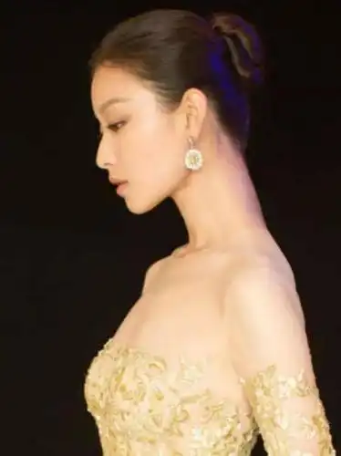 侧脸控请进,全女星侧脸照,谁秒到了你?