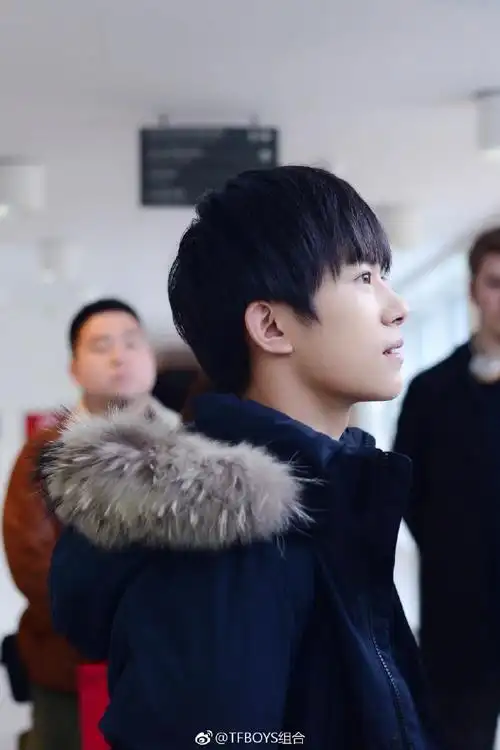 易烊千玺回忆录##一心一意,易烊千玺#2017 / 0513 / 170513  玺游 cr