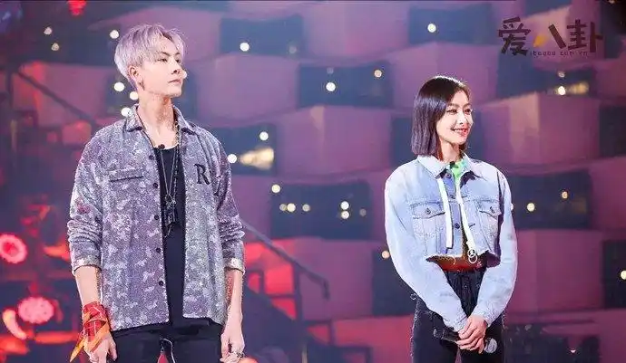 陈伟霆喜欢宋茜且大方示爱男才女貌配一脸却没有在一起