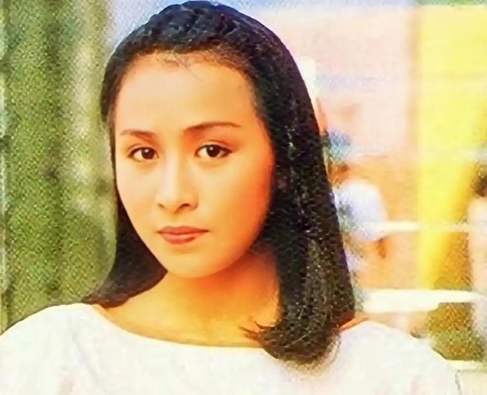 在那个无ps还美女如云的年代,来看看刘嘉玲年轻时候的样子吧