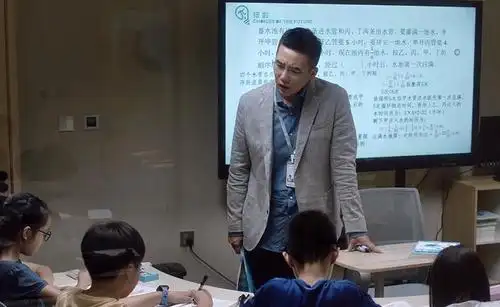 《小舍得》钟老师毁誉参半 田雨岚魔怔 子悠:妈妈爱的不是我