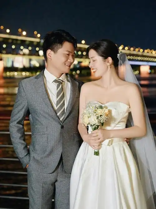 武汉婚纱照夜景