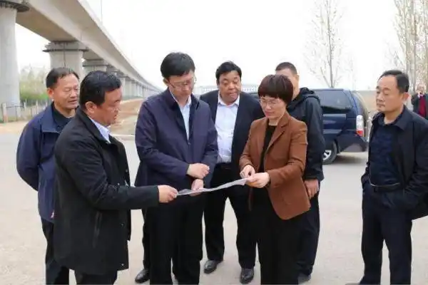 李献荣到费县调研交通基础设施重点项目建设情况