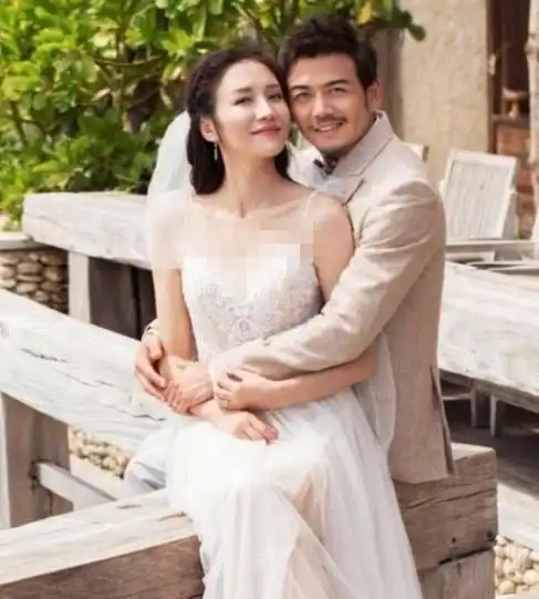37岁男神杨烁,"隐藏"了9年的老婆,原来是我们熟悉的童年女神