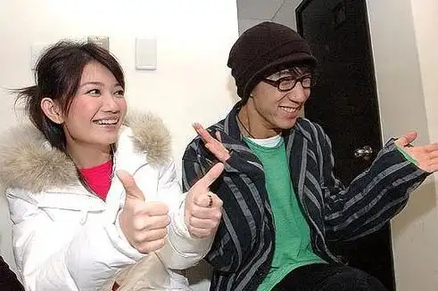 成龙宠坏了房祖名遗弃了吴卓林面对家庭后悔不已