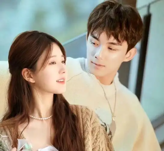 赵露思吴磊挺般配的都是那种性格很有趣的人应该每天都很欢乐