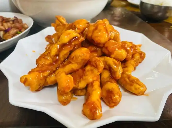 青岛美食青岛小苍蝇馆子里的绝绝子