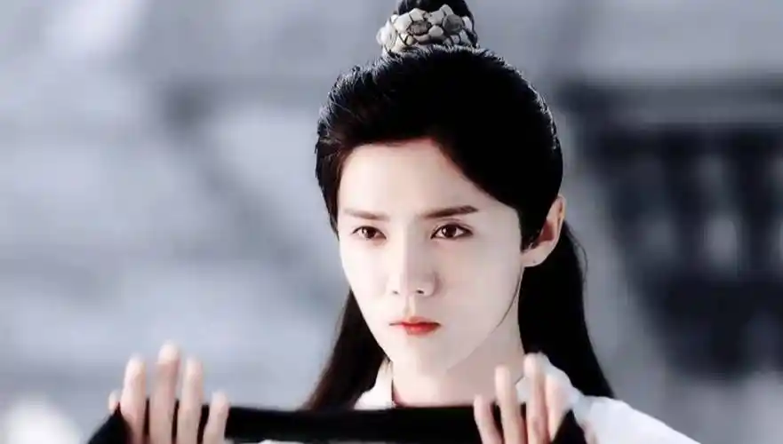 鹿晗发文:为初心坚持自己.网友:你真的很棒,想夸夸你