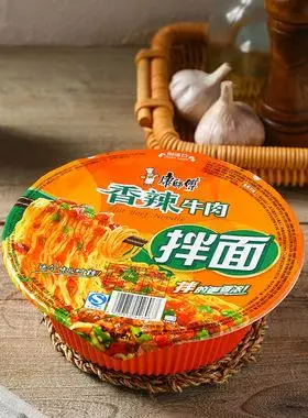 康师傅香辣特产干拌面1来一份牛肉