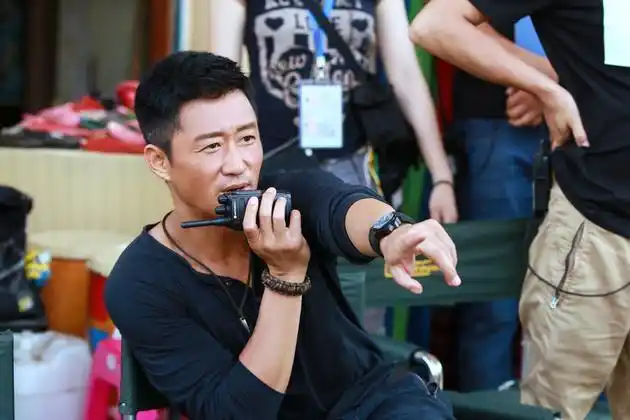 从"功夫小子"到百亿影帝,吴京经历了什么?