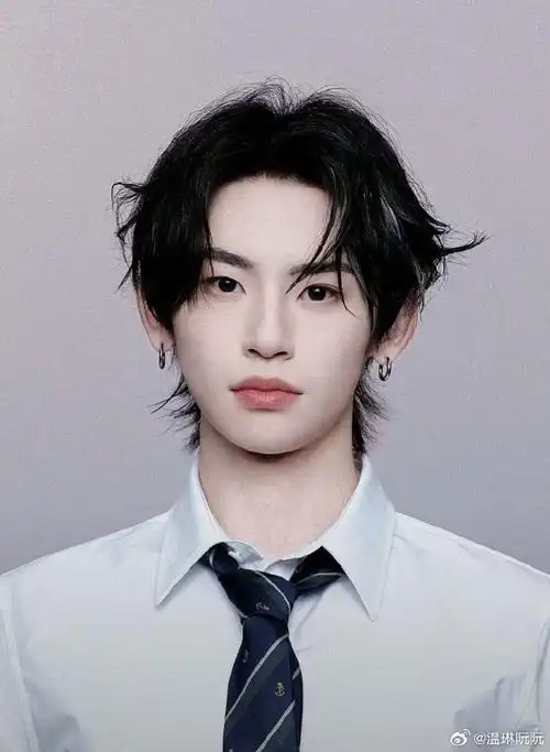 小鬼王琳凯##小鬼王琳凯年度最佳说唱歌手##小鬼王琳凯腾讯音乐永乐