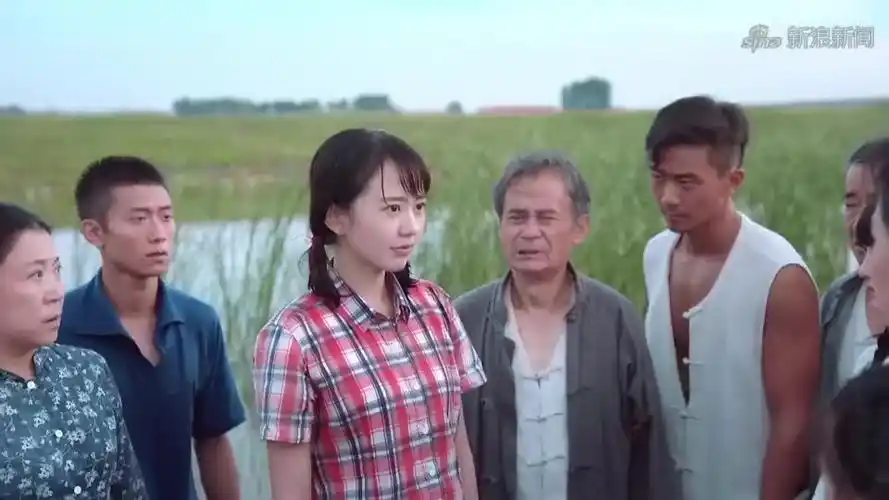 青谷子:老刘与方老师算事杠上了,在学校里不是你死就是我亡!