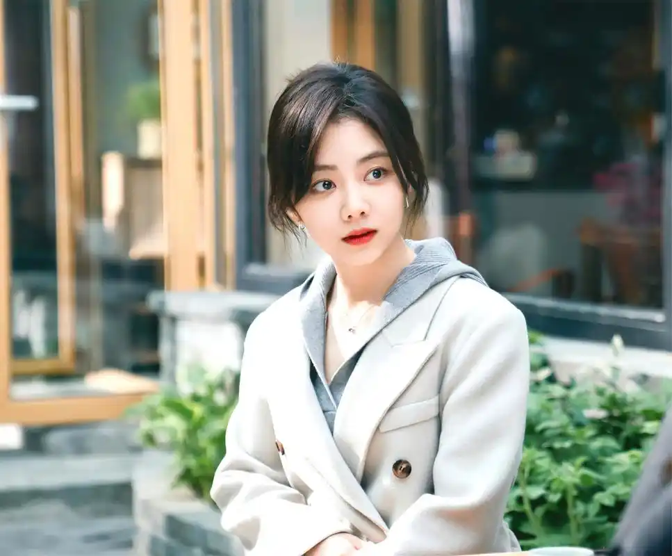 谭松韵,归路剧照 #谭松韵# #电视剧归路