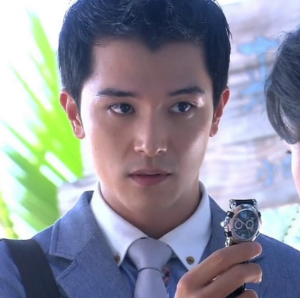 【图】《爱情睡醒了》邱泽的图片曝光 与唐嫣演绎浪漫爱情