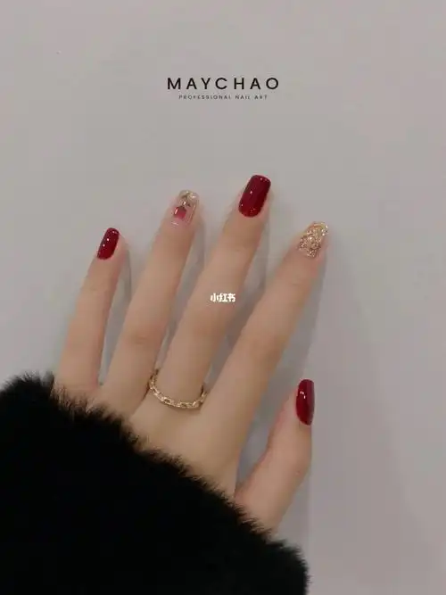 显白美甲小短甲永远无法抵抗红色魅力