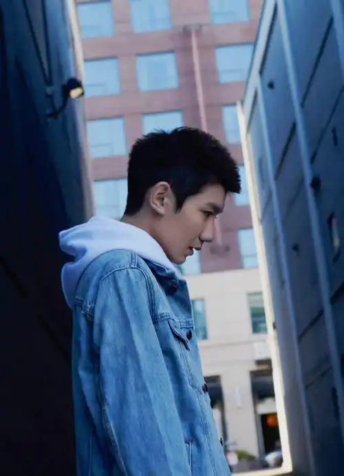 王源全新创作ep叮叮猫儿##王源看我们如何相遇vlog