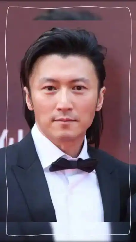 谢霆锋走红毯的时候热衷于素颜上阵