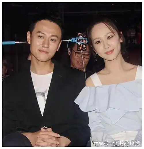 秦俊杰毛晓慧疑似分手女方凌晨自曝单身男方曾是杨紫的前男友