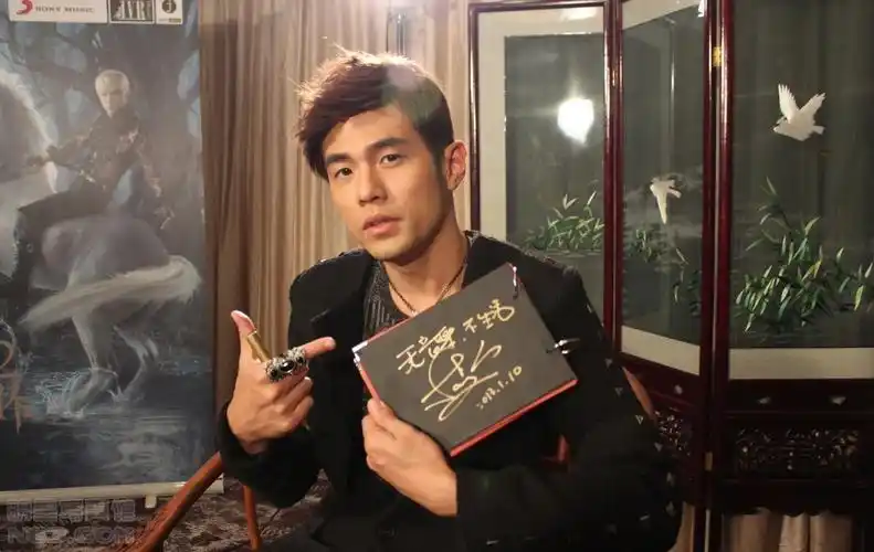 周杰伦写真图片-自制854x960壁纸.高清大图-明星写真馆n63.com