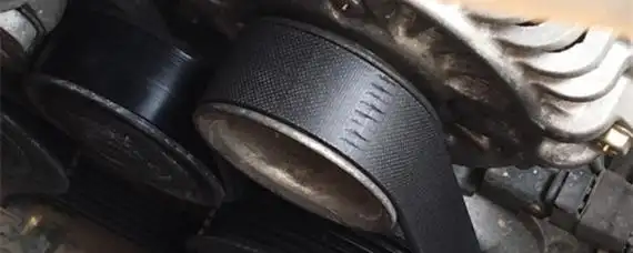 汽车的发电机皮带多久换一次?