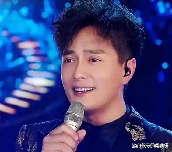 云飞:草原之子的音乐传奇!