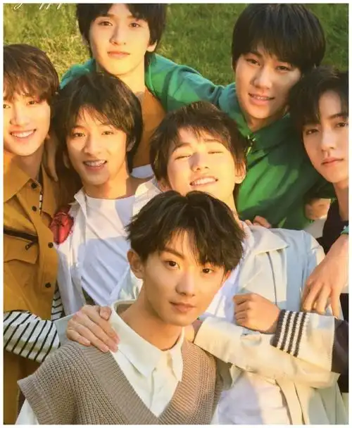 男团七少年在质疑中成长tf第二代粘贴出道能成顶流男团