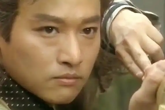 在《神雕侠侣》的第十回"少年英侠",讲的就是耶律齐.