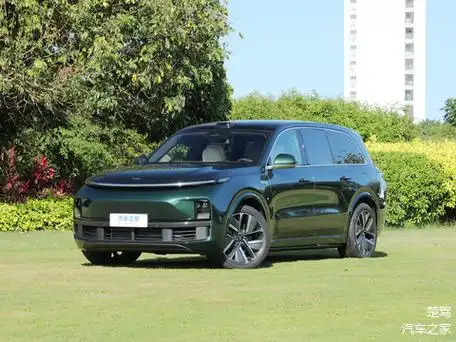 理想l9是理想汽车推出的一款全新电动汽车,专为大家庭打造的大型suv