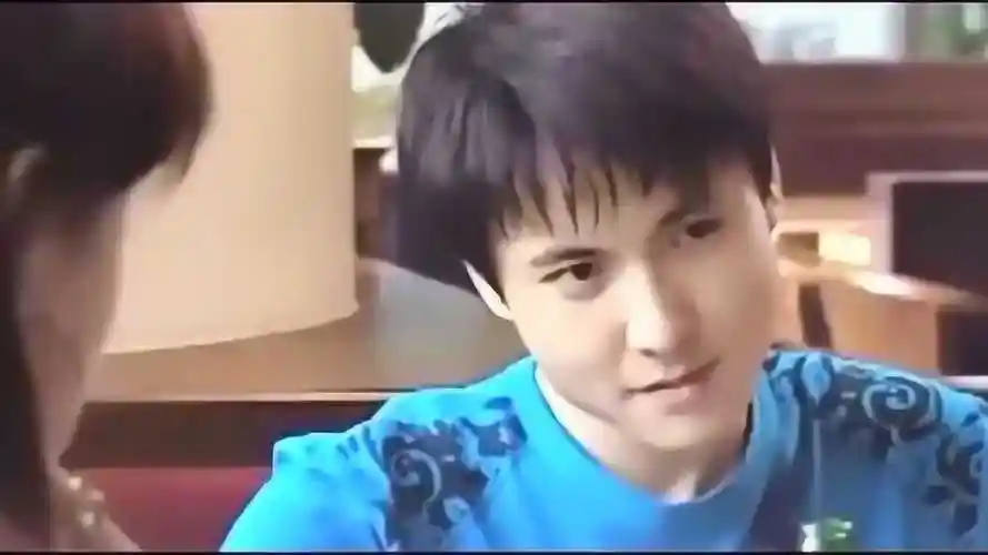 沈腾年轻的时候是真帅啊不愧是军艺校草只是岁月留下了太多痕迹