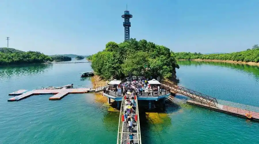 庐山西海"五一"首日接待游客5万人,旅游市场旺中有序