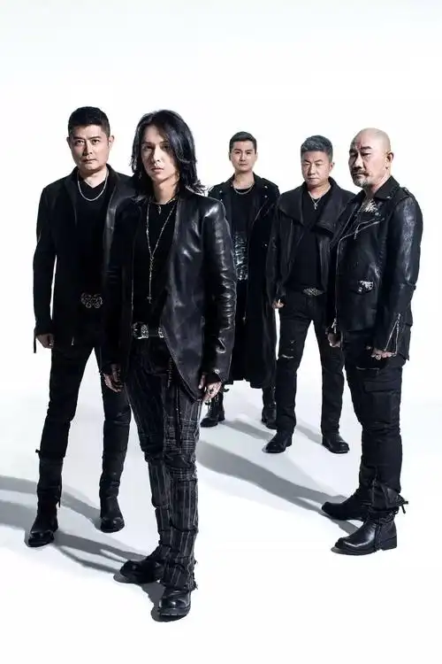 张淇 黑豹乐队中的摇滚男神