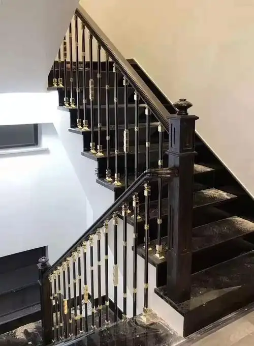 2022新款实木铝合金铁艺楼梯扶手栏杆阳4