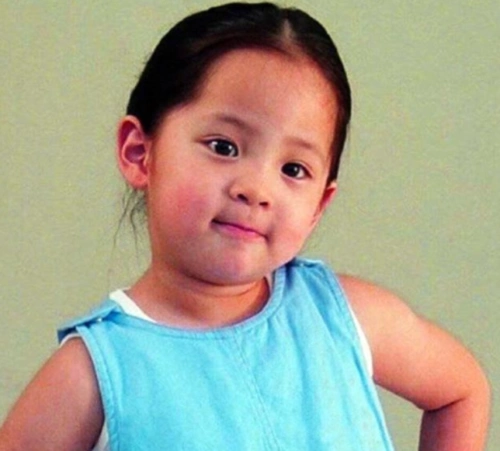 明星童年照:杨洋,林允,鹿晗,黄晓明,欧阳娜娜,娜扎