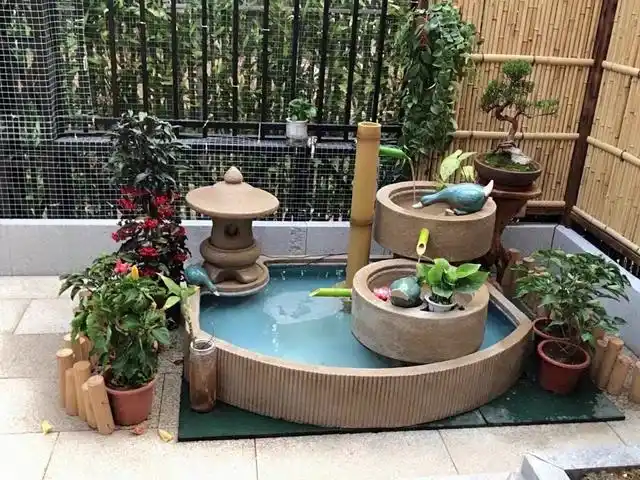 在阳台做这样的流水造景,太美啦!