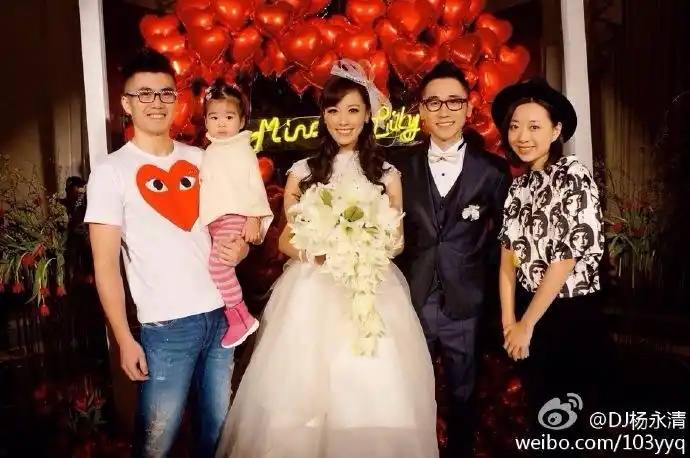 魔都100典型上海嗲小妹司雯嘉主张女人经济独立