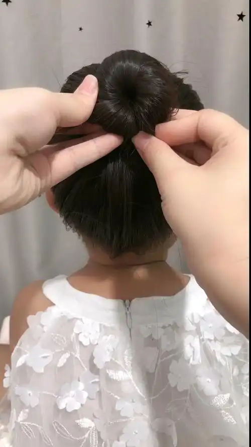 全民最火编发#儿童丸子头简单扎教程凉快一夏天