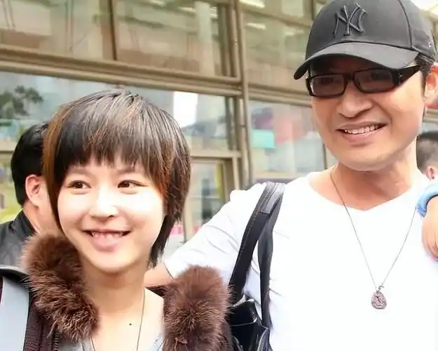 马景涛一婚妻子说他爱动手二婚妻子却说他是好男人