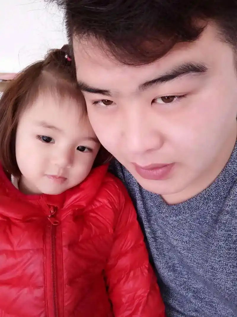 我小时候的照片,是不是很可爱 - 抖音