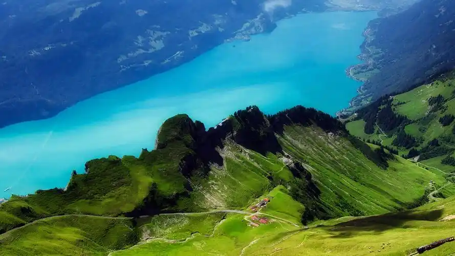 大自然山脉风景背景图片