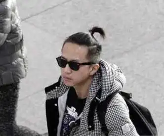 男生头顶扎小辫子发型大全