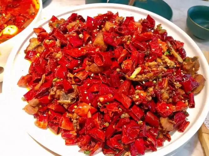 酸辣汤_万象汇_香油_美食探店_肥肠_毛血旺_烟台万象汇攻略_美