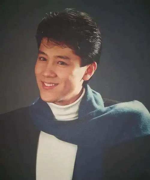 回顾蔡国庆:拒绝那英看上那辛,被女富商穷追8年,他凭啥?