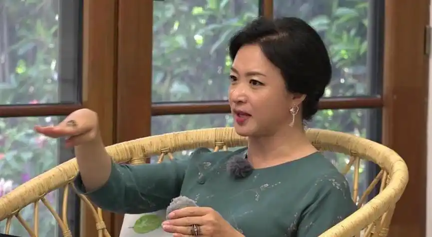 金星,上演现实版"变性人"的一生,她到底在追求什么?