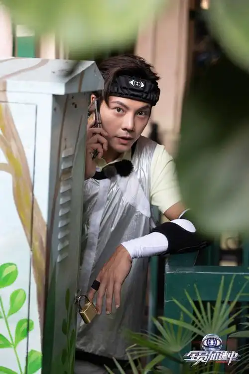 陈伟霆一个微笑暴露自己##全员加速中##陈伟霆全员加速中