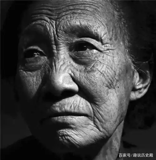 孟郊最经典的一首诗,仅仅三句,却是句句催人泪下!